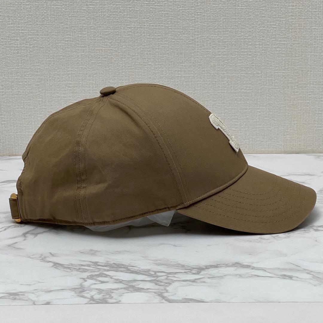 セリーヌ 16 ベースボールキャップ 帽子 ベージュ/ホワイトCELINE