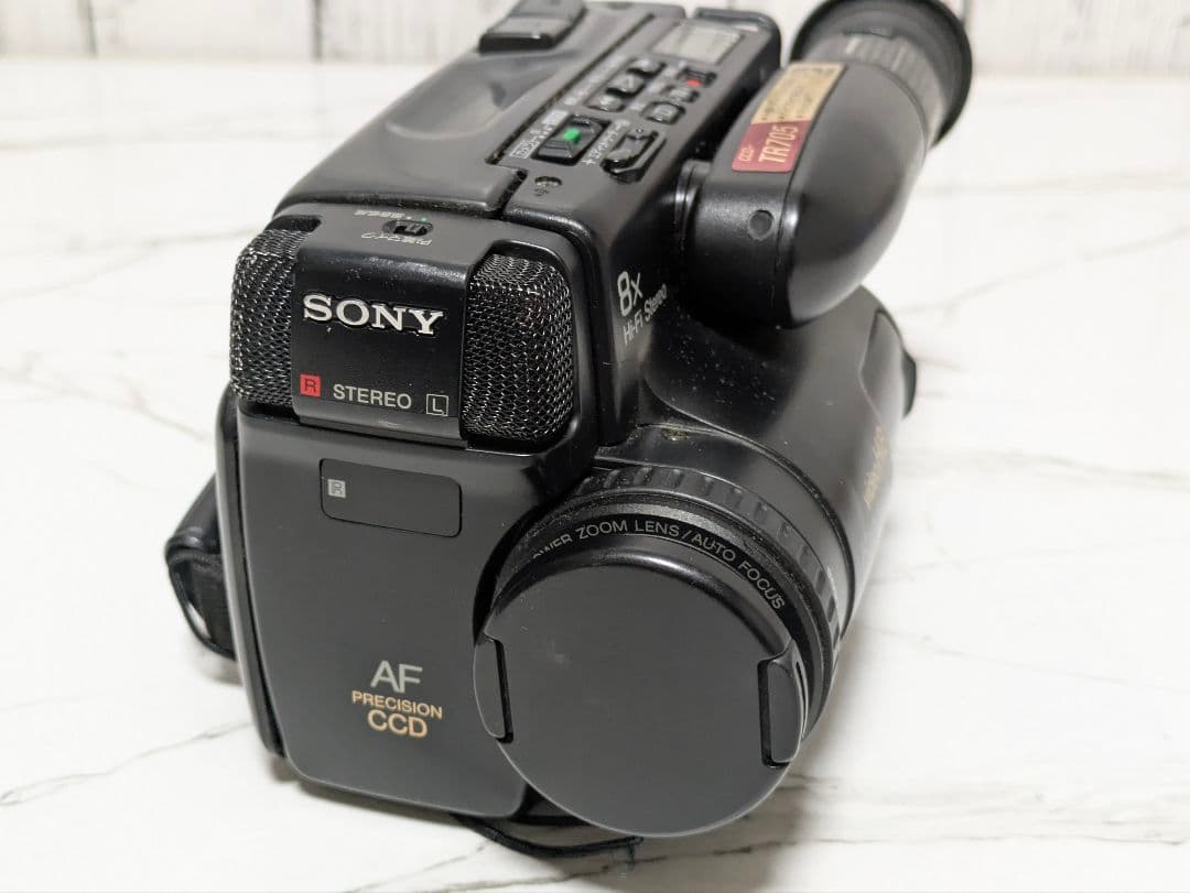 【再生機】SONY　CCD-TR705　Hi8　8mm対応　カメラバッグセット