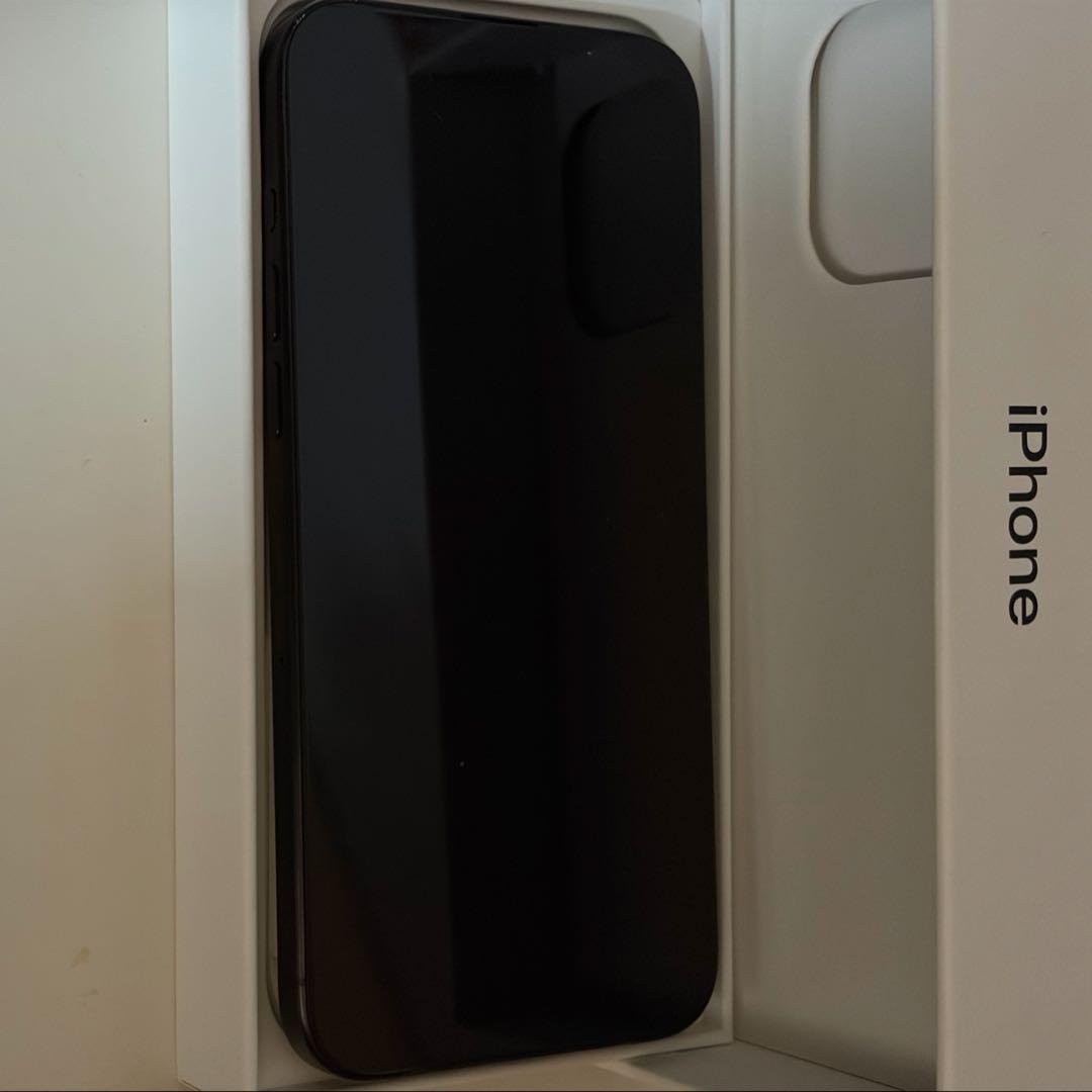 iPhone15promax 256GB ブラックチタニウム