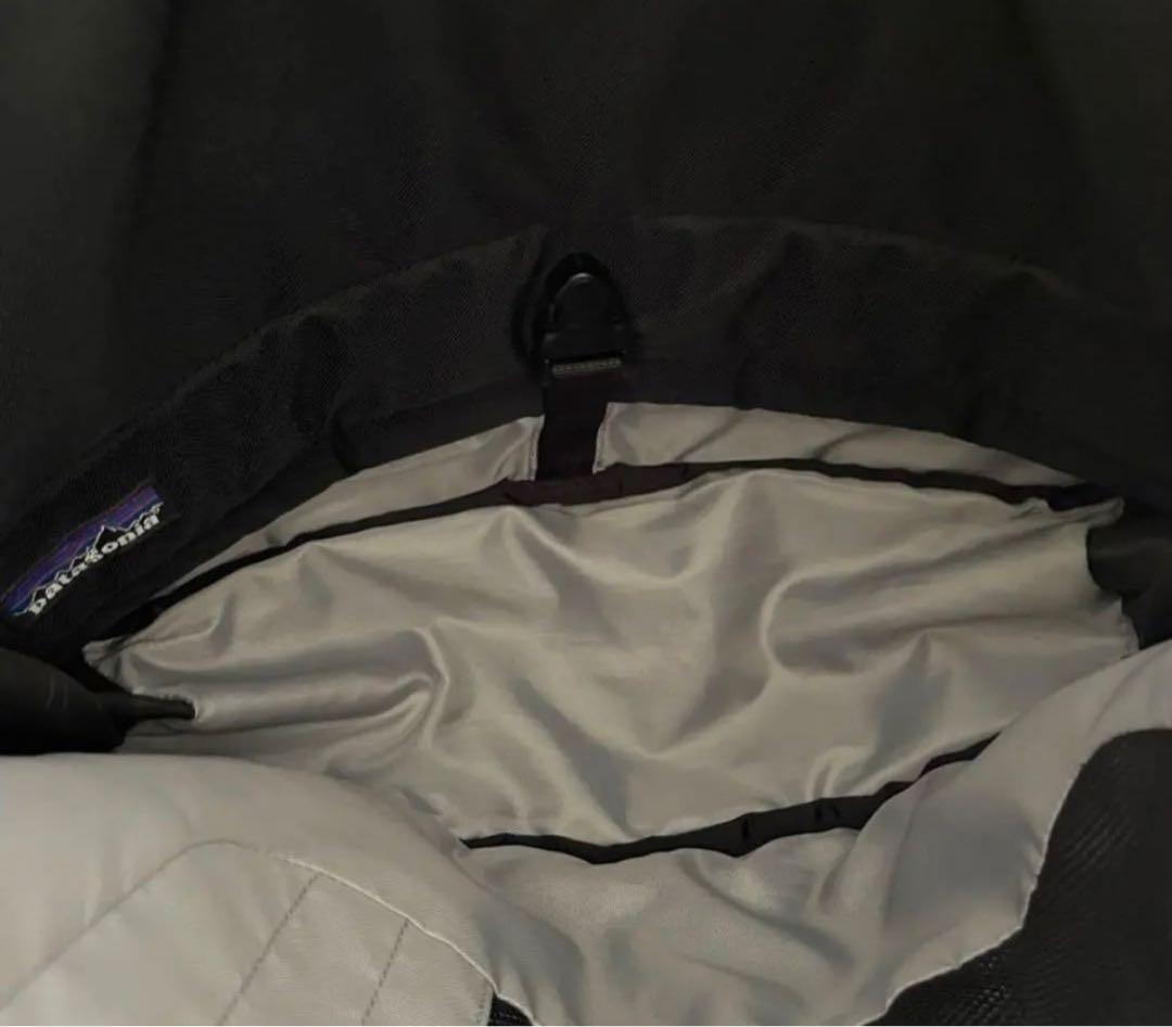 早い者勝ち★Patagonia メッセンジャーバッグ ショルダー 黒