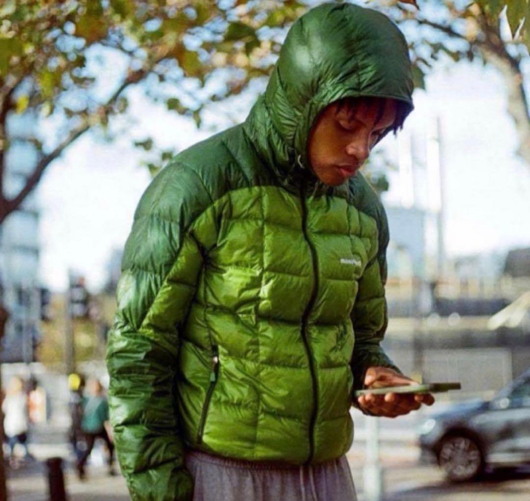 完売品 montbell スペリオダウンパーカ グリーン L 新品未使用 タグ付