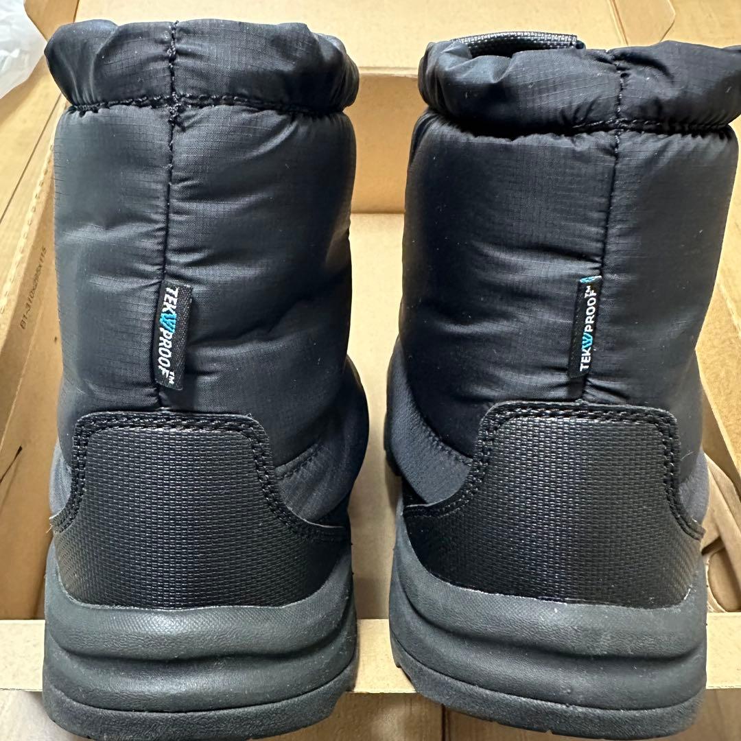 ノースフェイス　ヌプシ ブーティ WP Ⅶ ショート　24センチ　TNFブラック