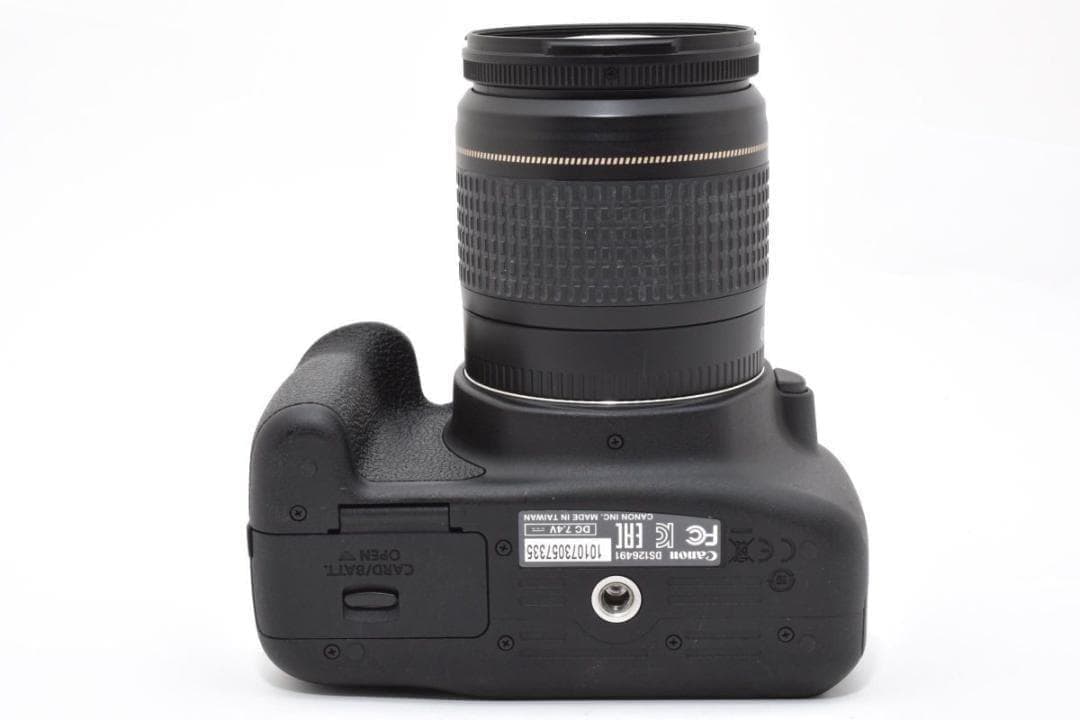 Canon キャノン EOS Kiss X70 デジタル一眼レフカメラ