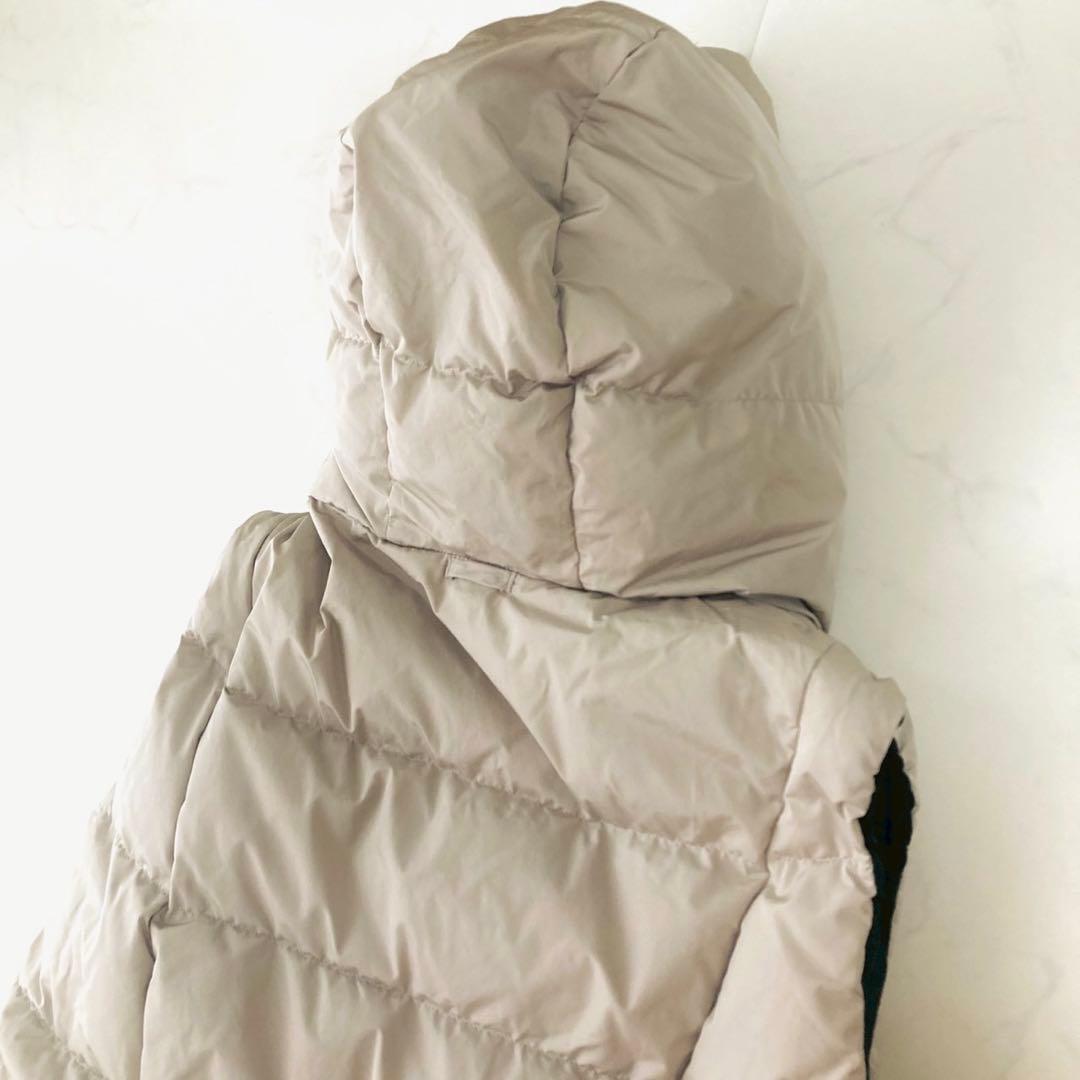 マックスマーラ　キューブ　リバーシブル　ダウンジレ　金ボタン　ロゴ刺繍　40