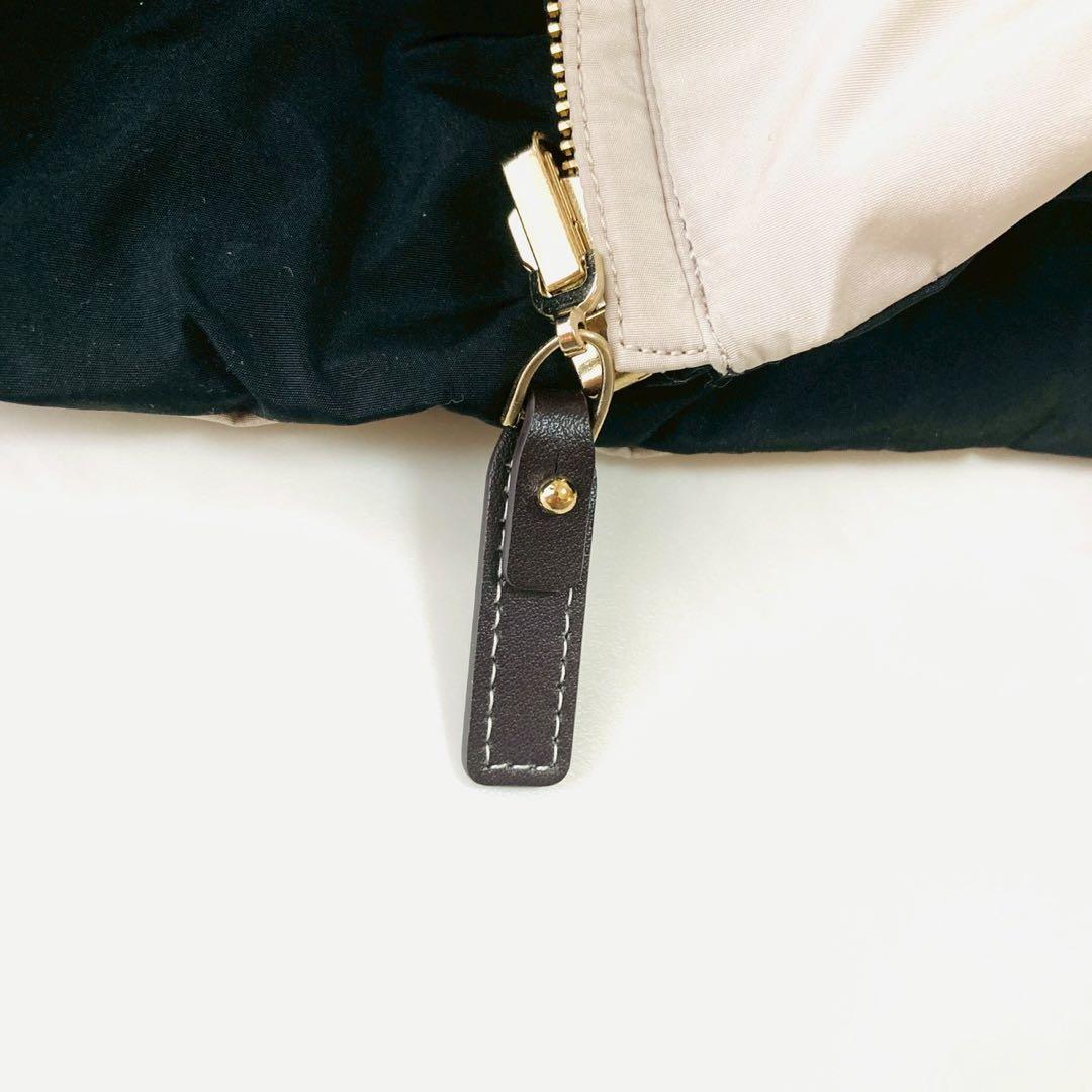 マックスマーラ　キューブ　リバーシブル　ダウンジレ　金ボタン　ロゴ刺繍　40