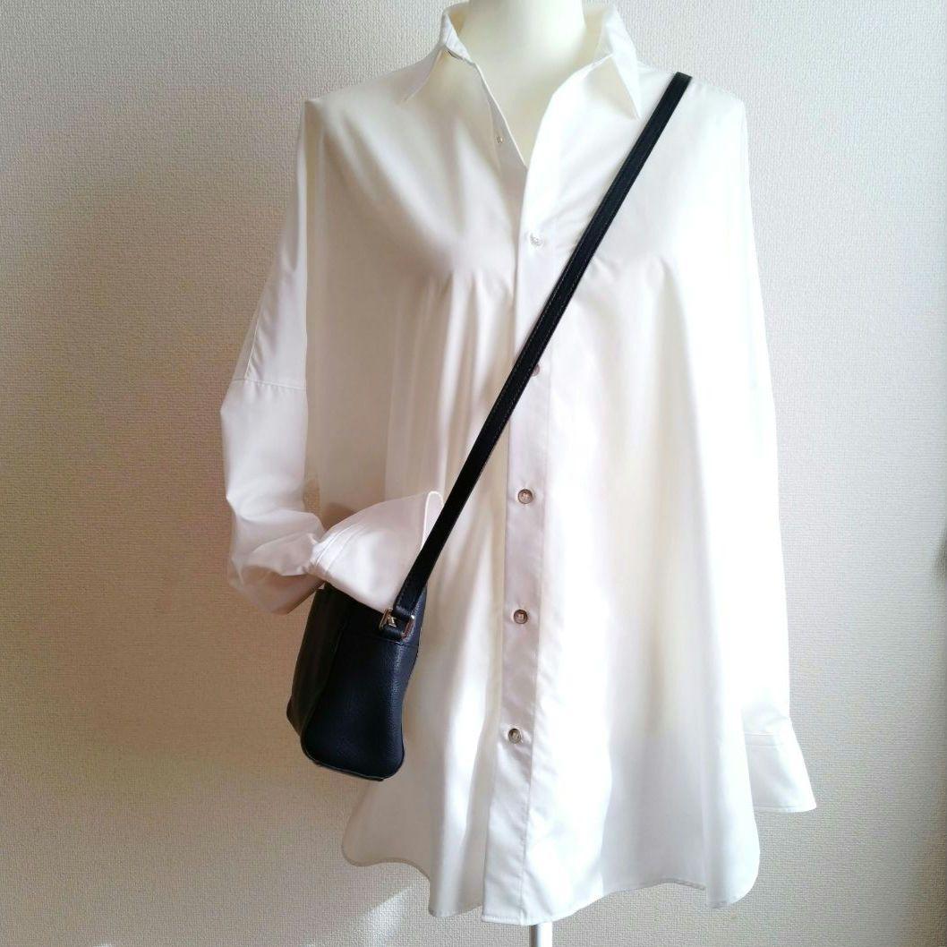 LOUNGEDRESS サテンBIGシャツ 長袖 ホワイト サイズフリー