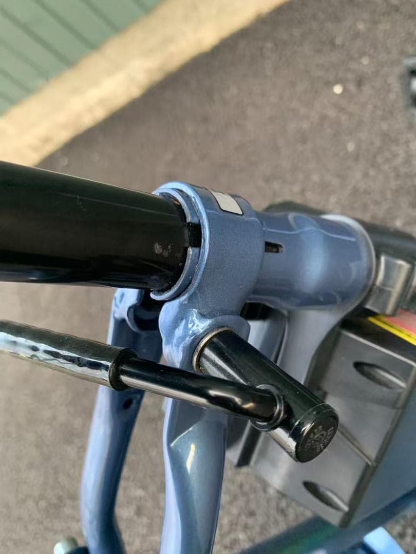 防犯登録無料！FIATロゴ電動アシスト自転車　20インチ子乗せモデル　外装6段