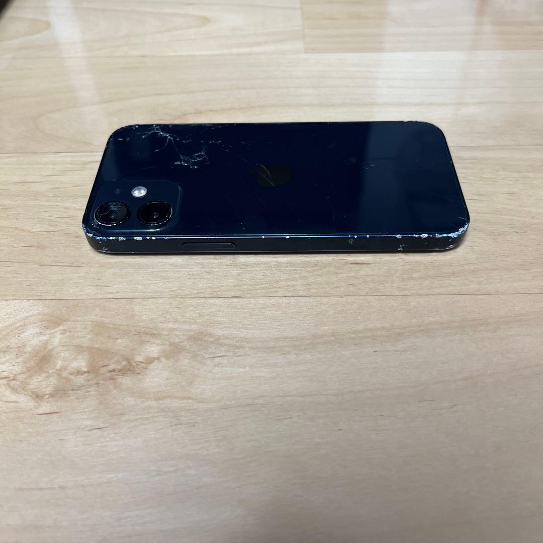 Apple iPhone 12 ブラック 本体