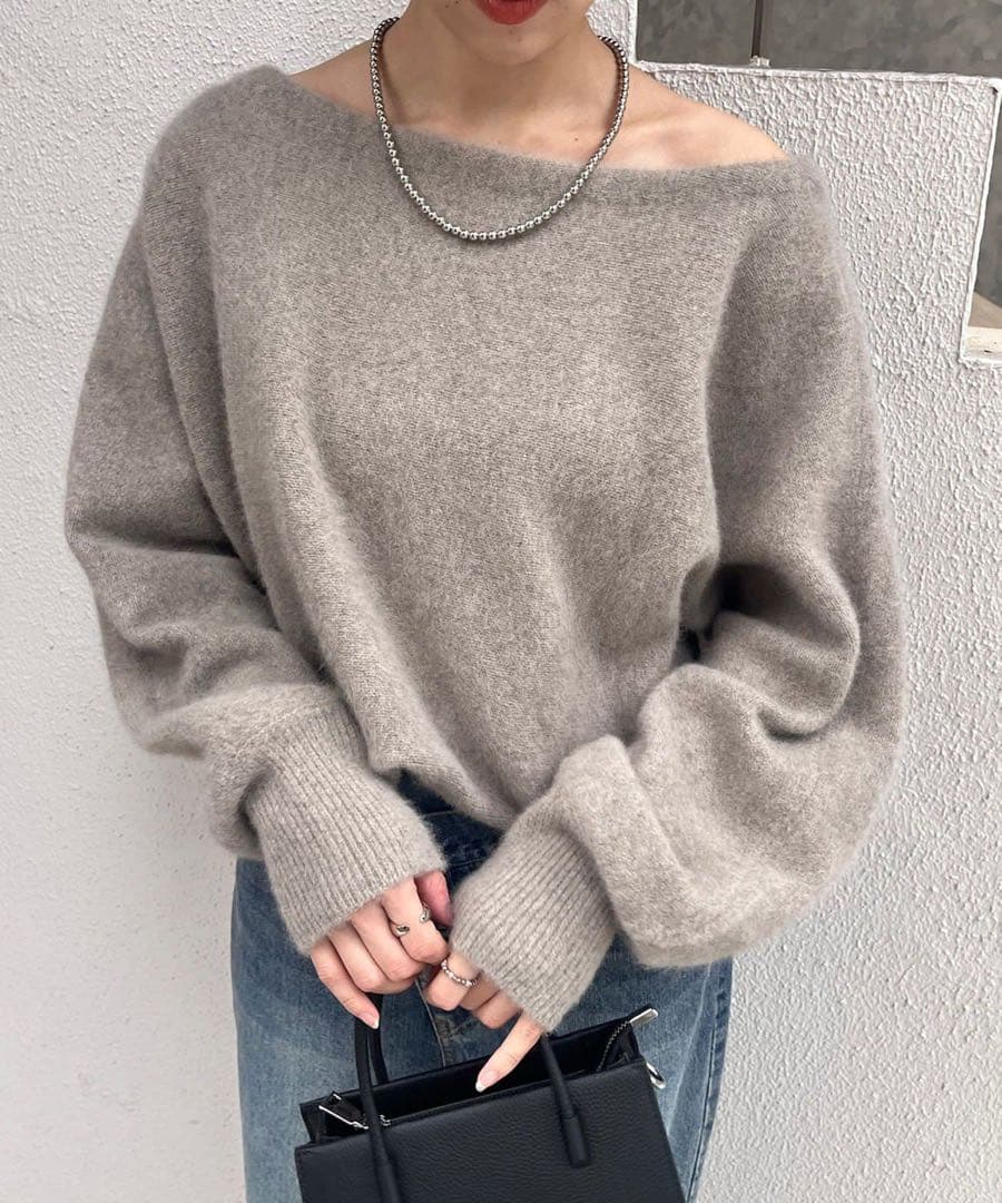 SHENERY ファーウールオフショルニット