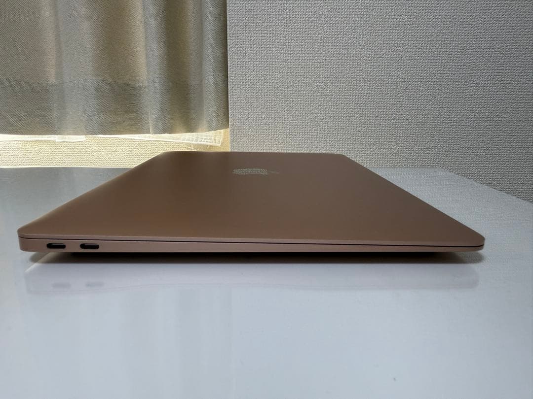 MacBook Air (2020) Intel 13.3インチ 500GB