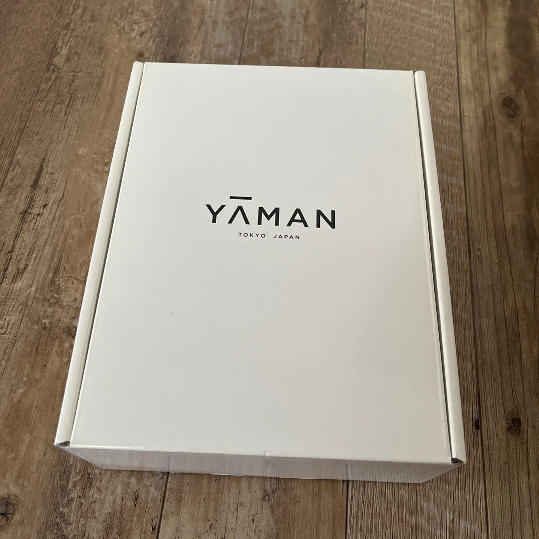 新品未使用品　レイボーテRフラッシュスリム　YA−MAN STA-202N