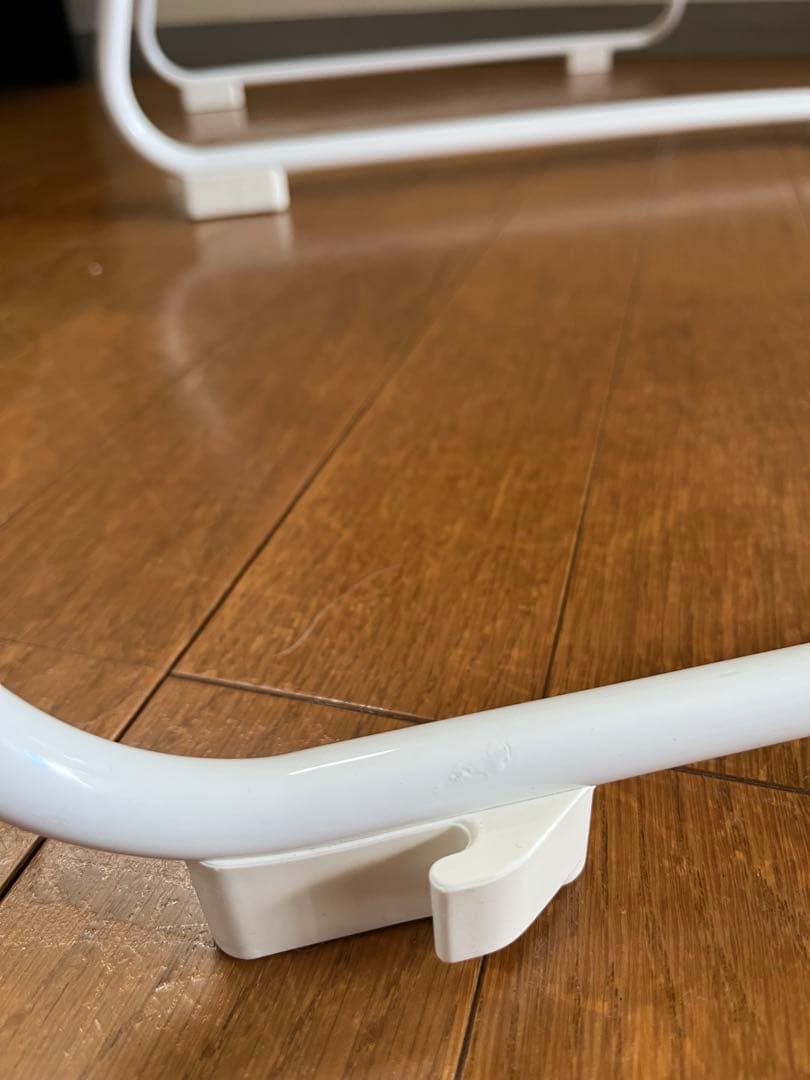 セイアローズ LEO スタッキングチェア 4脚　モダン　カフェ ダイニング