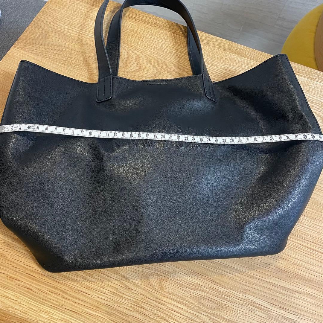 【バーニーズニューヨーク】ロゴトートバッグ　黒　美品　肩掛け◎