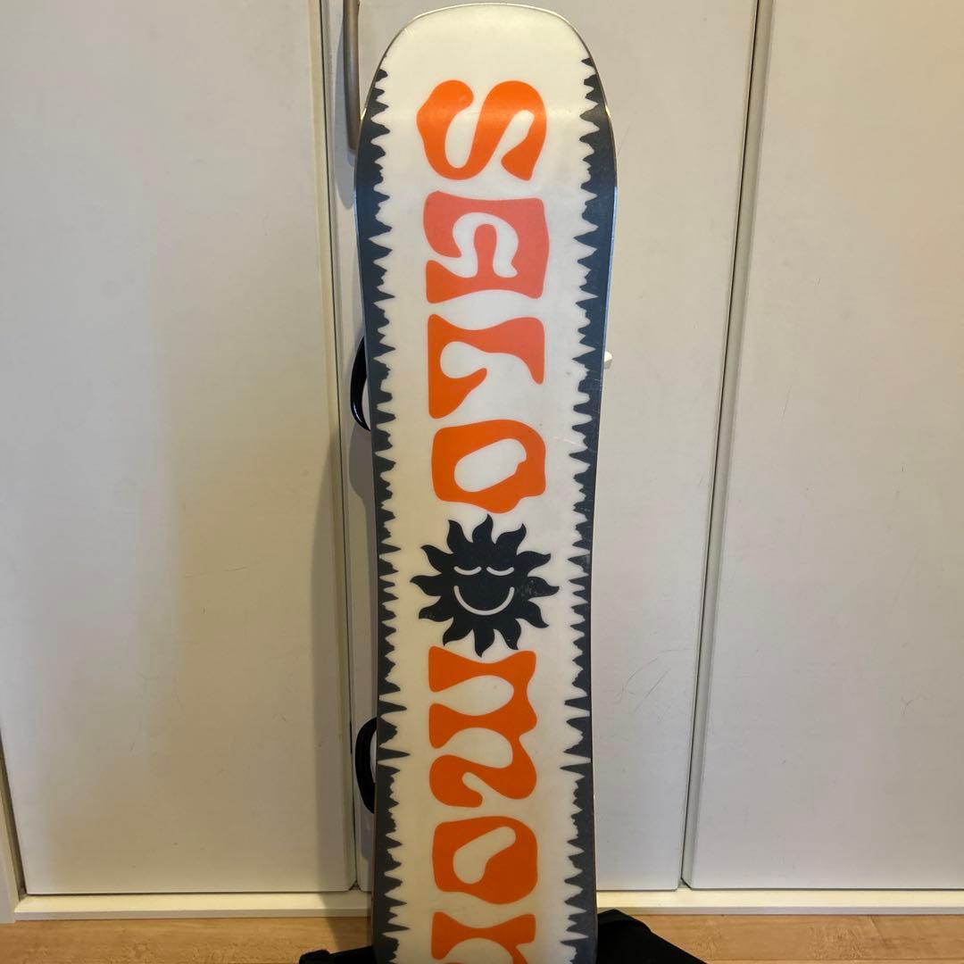 子供用スノーボードSalomon 100cm ビンディング、ケース付き