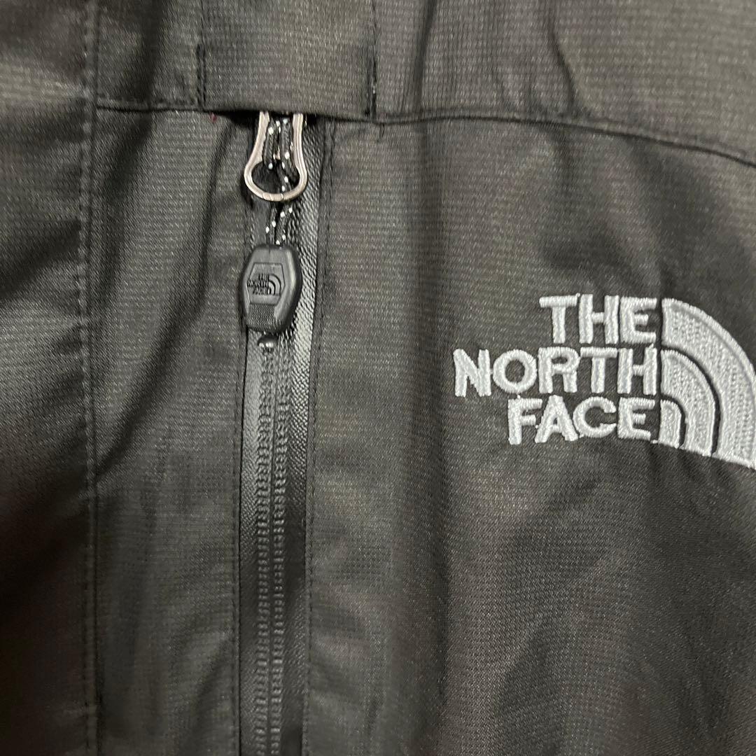 悟空。THE NORTH FACE SUMMITマウンテンパーカー