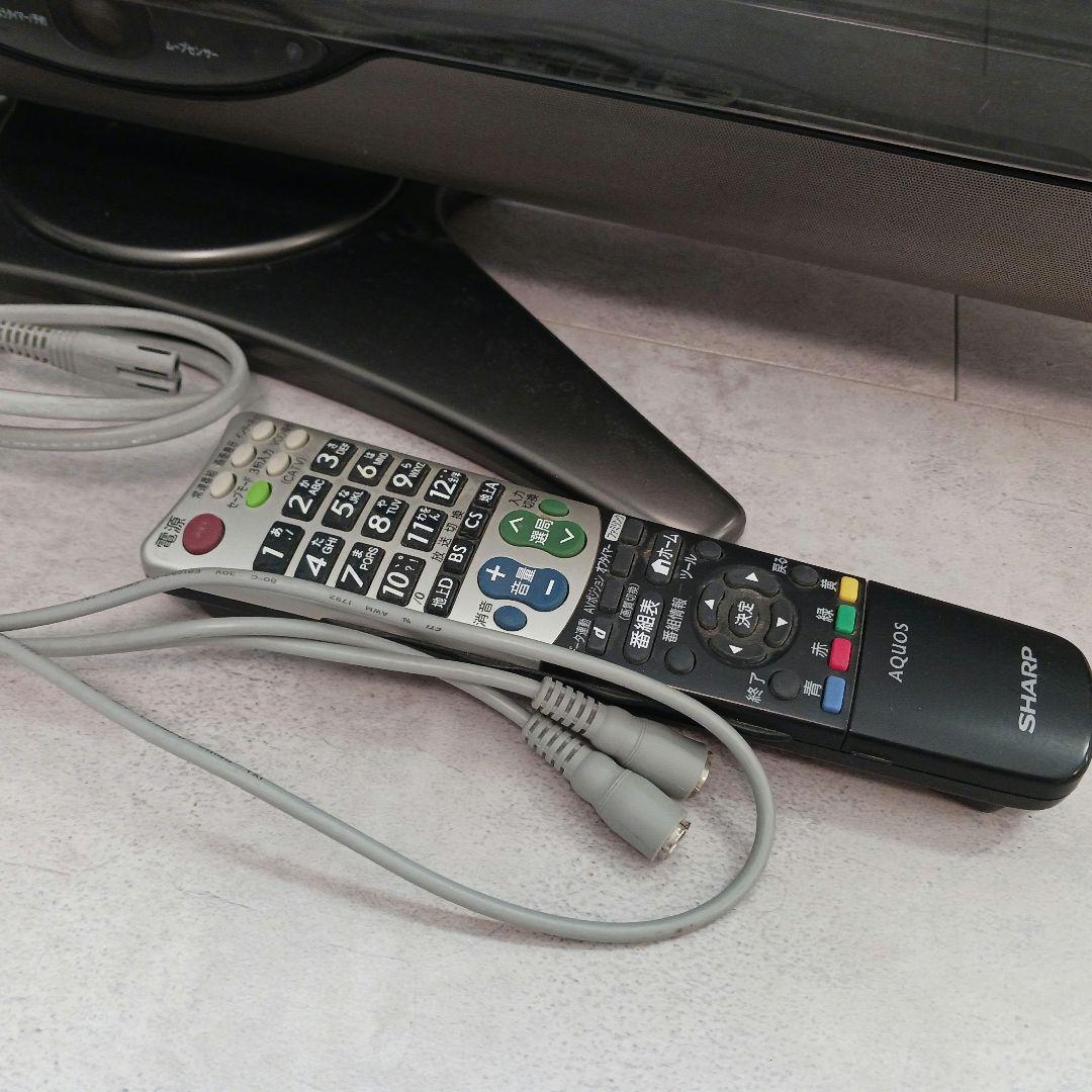 アンテナケーブル，液晶カバー付SHARP液晶テレビ LC-32SC1 32インチ