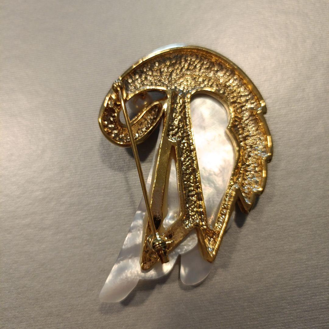 田崎真珠　TASAKI 白鳥デザイン ブローチ 　刻印なし