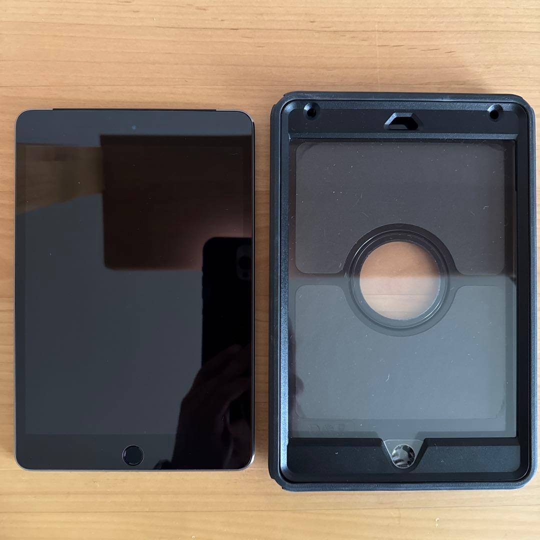 iPad mini 4 A1550 シルバー