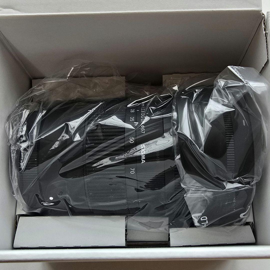 SIGMA 28-70mm F2.8 DG DN　Lマウント