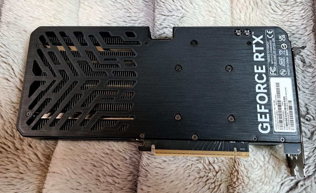 Palit Dual GeForce RTX 5060ti 8GB グラボ