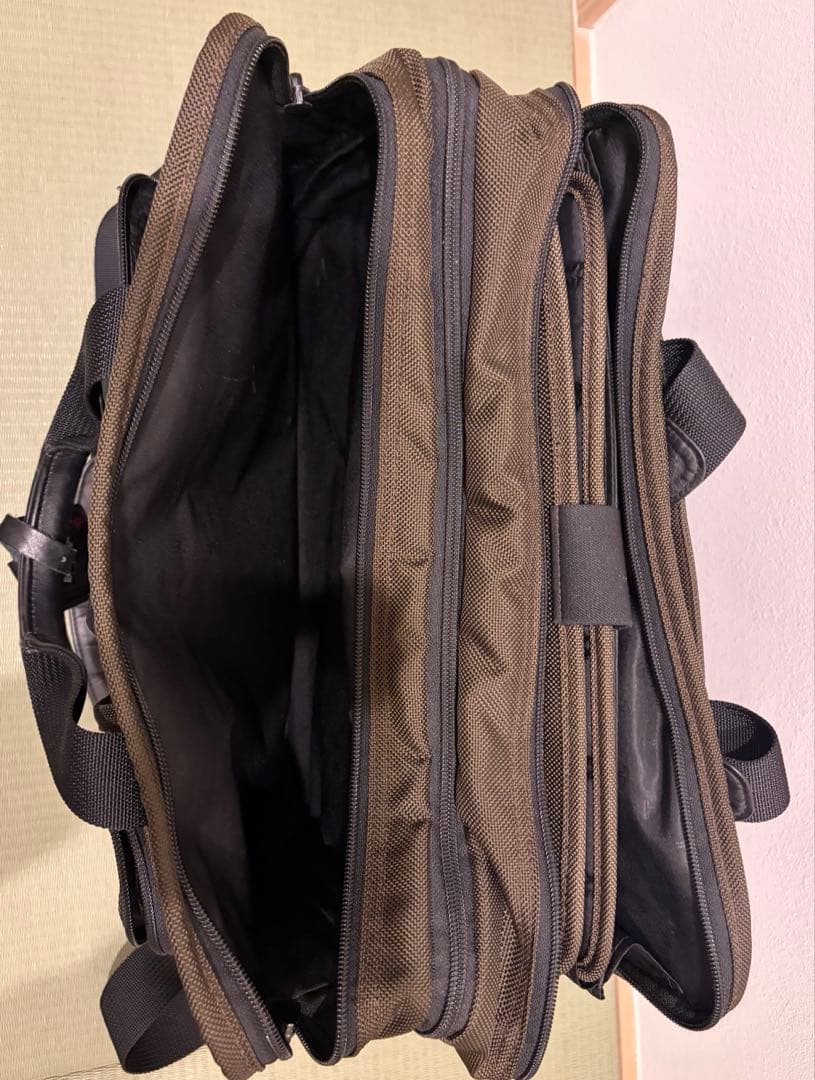 TUMI 26141B4 エクスパンダブル オーガナイザー ブリーフケース