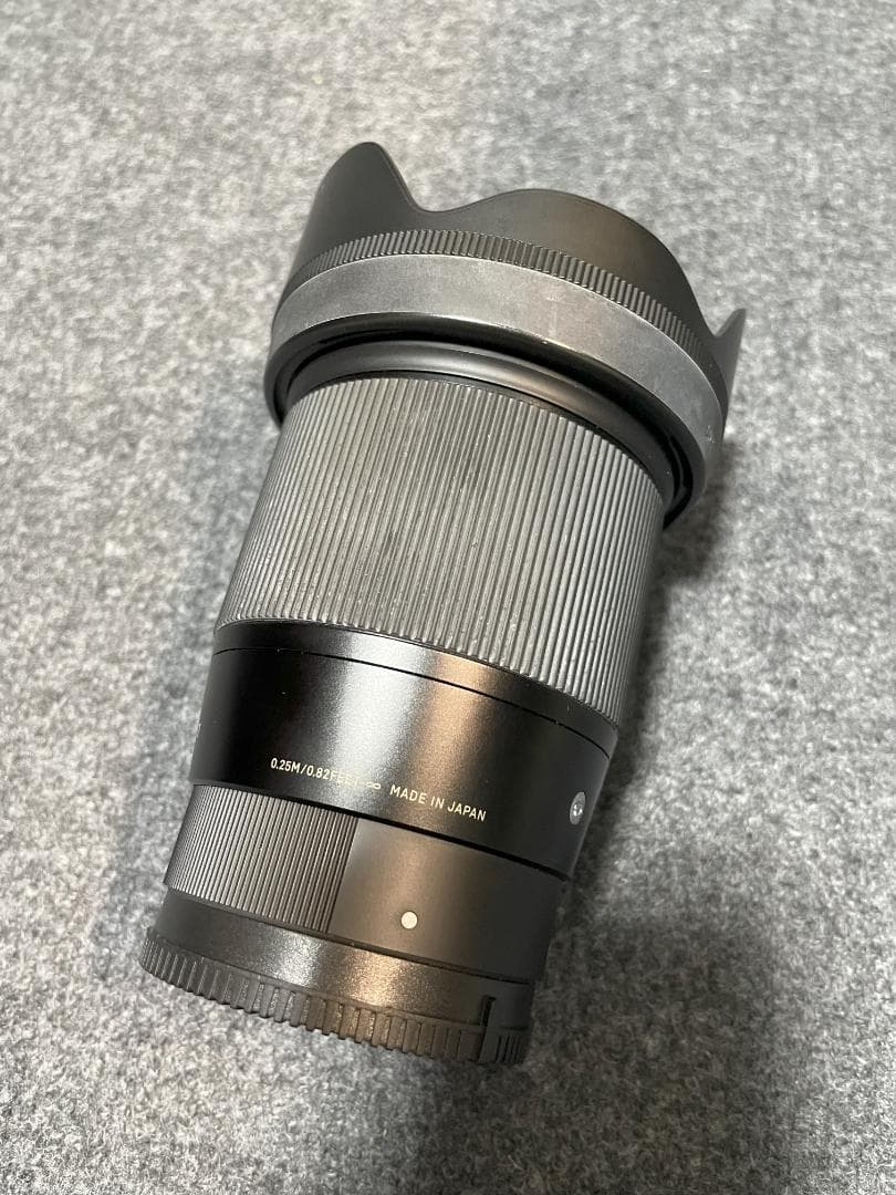 Sony A6400 SIGMA 16mm F1.4 DC DN レンズ 英語