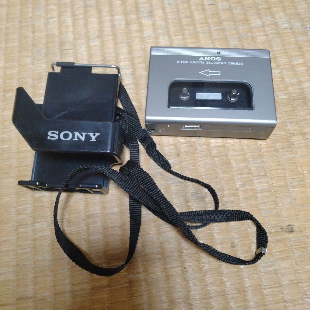 【ジャンク品】SONY カセットウォークマン WM-2 シルバー　当時物　希少
