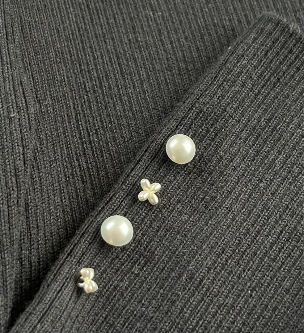 週末限定価格♡新品同様♡Reneルネ♡お袖ビジュー付き ニットプルオーバー