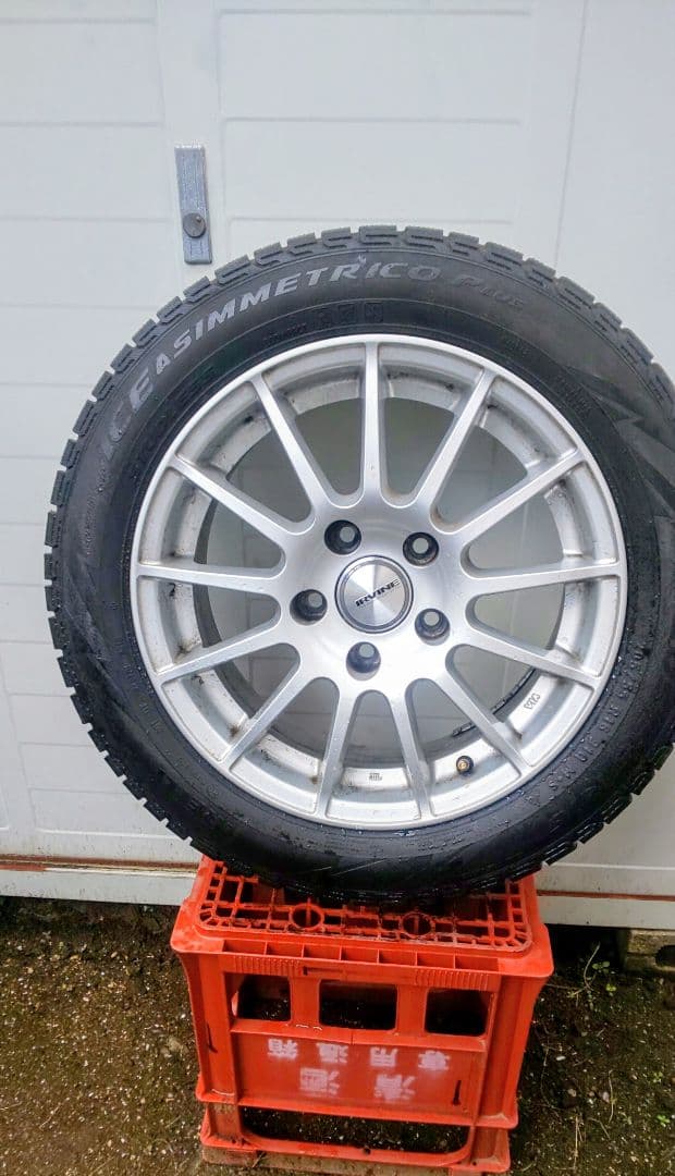 スタッドレス 205/55R16 4本 f30 f31 f34 e90他