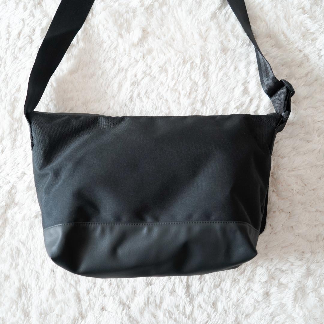 JAM  MADE エシカル レザー メッセンジャー ショルダーバッグ