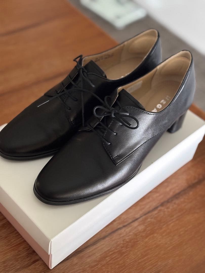 REGAL ブラック レースアップシューズ ヒール4.5cm