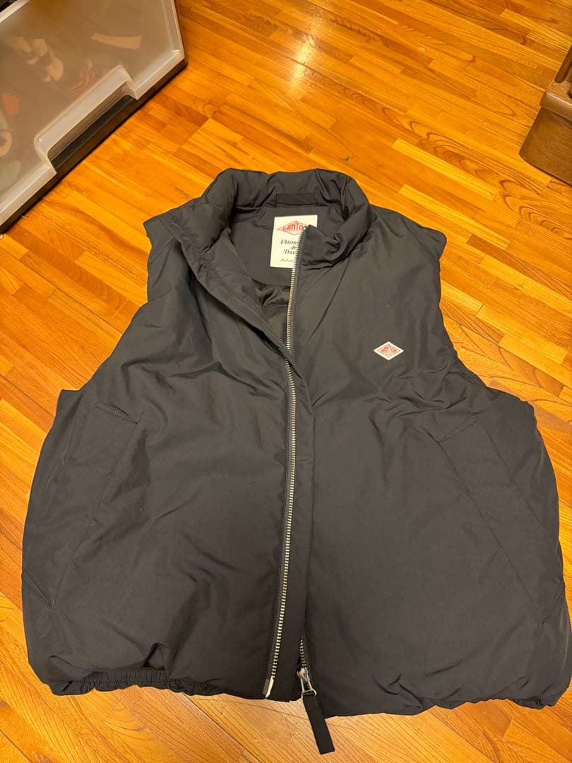 DANTON ジップアップ ショート ダウンベスト DT-A0384 MAT