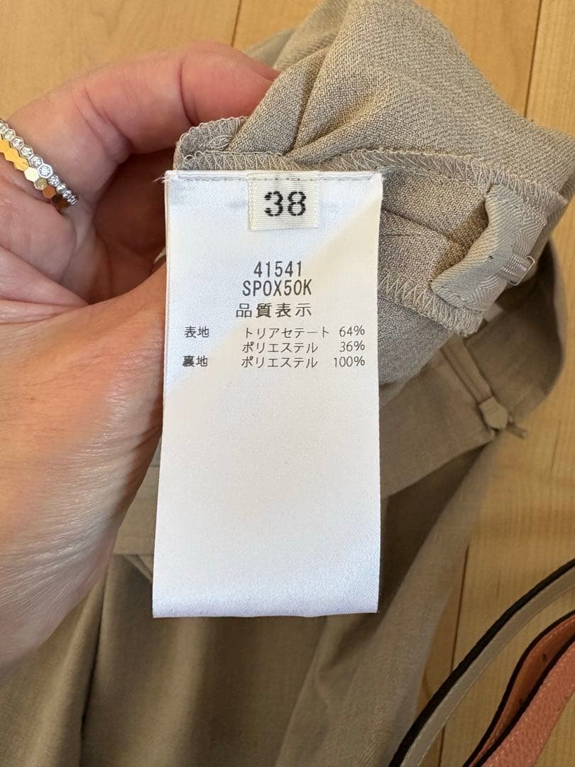 FOXY ベージュ ガウチョパンツ38サイズ