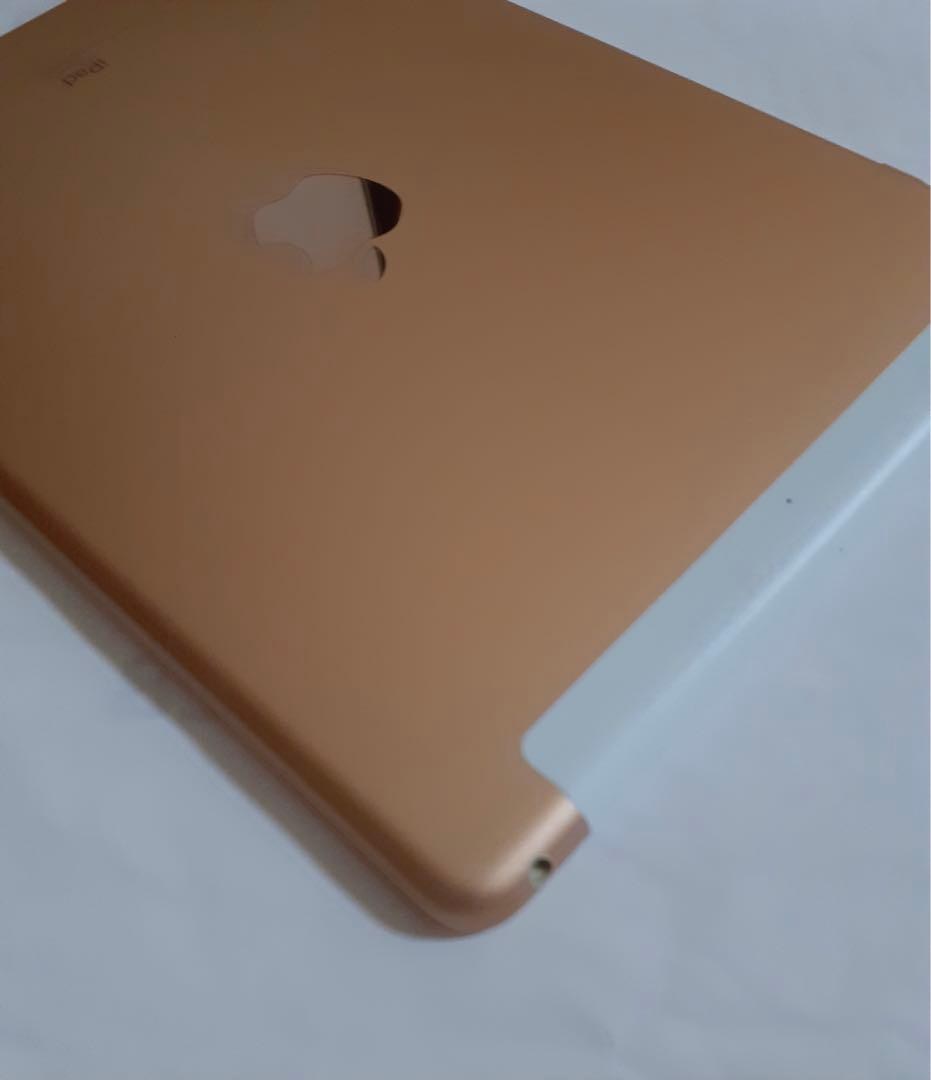 iPad6 第六世代 128GB ゴールド Wi-Fi + cellular