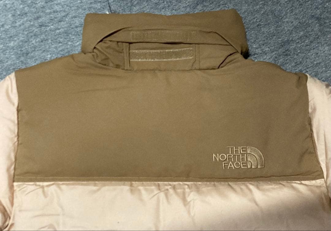 海外限定THE NORTH FACE 600フィル ヌプシ ダウンジャケット L