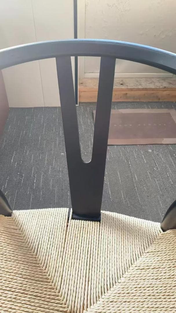 スタイリッシュな木製椅子 訳あり品　写真をご確認 SF16-05