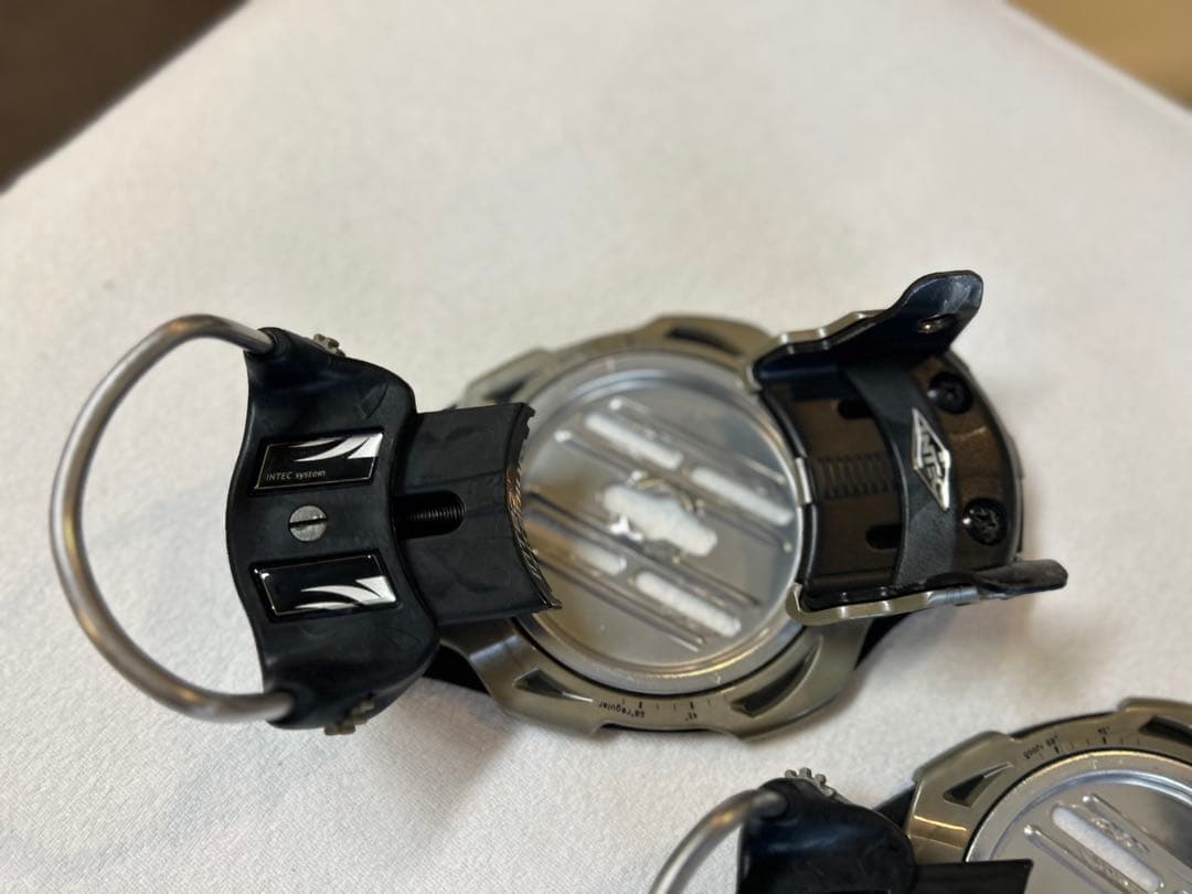 スノーボード F2 Intec Titanium M