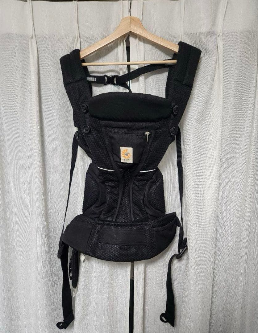 ergobaby omni breeze 黒　美品　ポーチ付き
