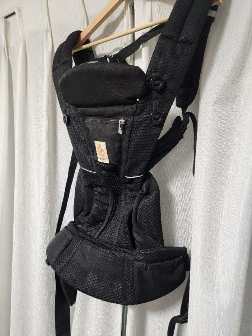 ergobaby omni breeze 黒　美品　ポーチ付き