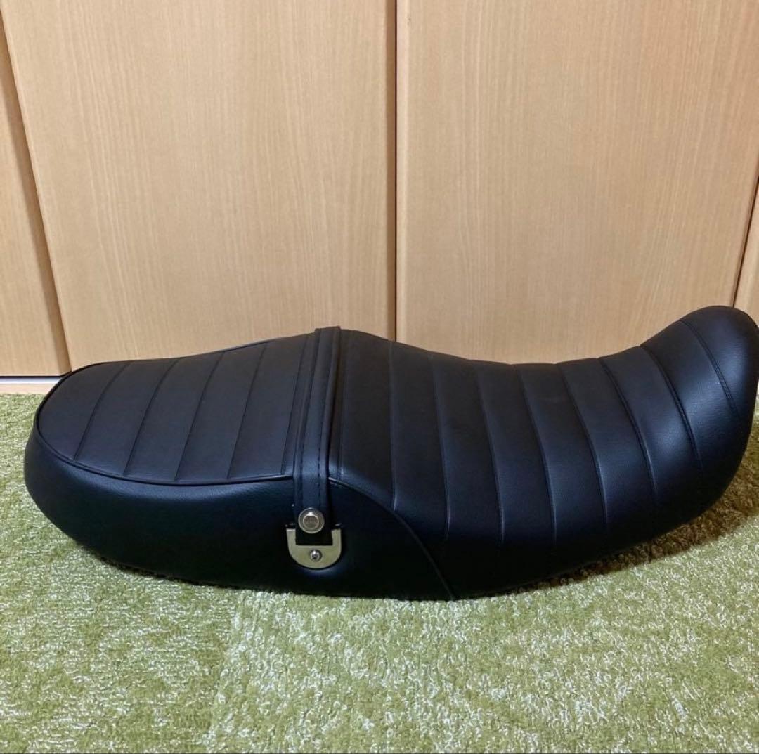 新春セール‼️極上新古美品！Z900RS用タックロールシート　ゲルザブ加工実施‼︎