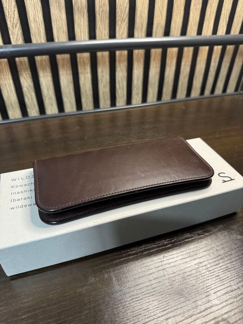 ワイルドスワンズ　長財布　ダークブラウン系　WILDSWANS SURFS I