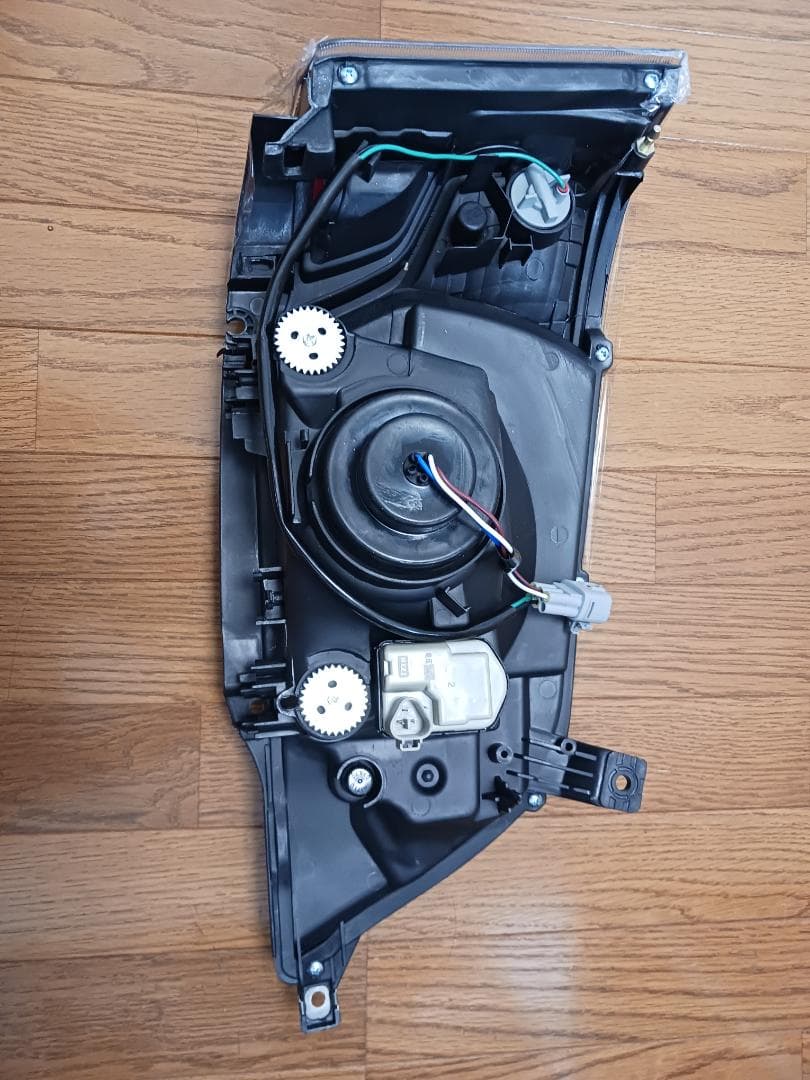 デュトロ　ダイナ　トヨエース　 ヘッドライトユニット 左右セット(社外品)