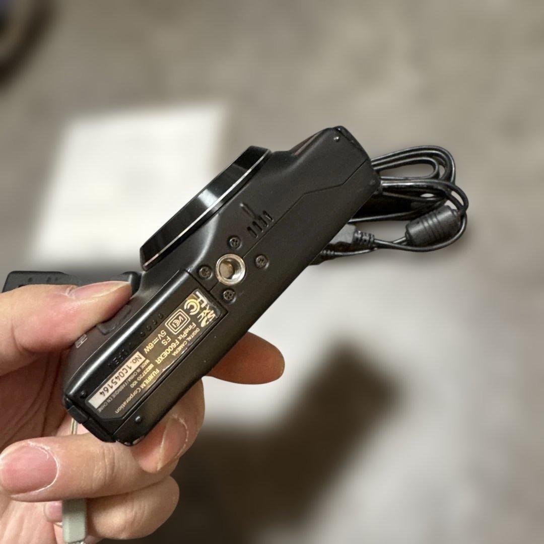 コンパクトデジタルカメラ FUJIFILM FINEPIX F600EXR