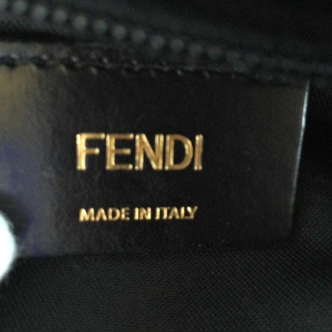 ✨美品✨FENDI フェンディ　ボディーバッグ　バグズアイ　ゴールドアイ