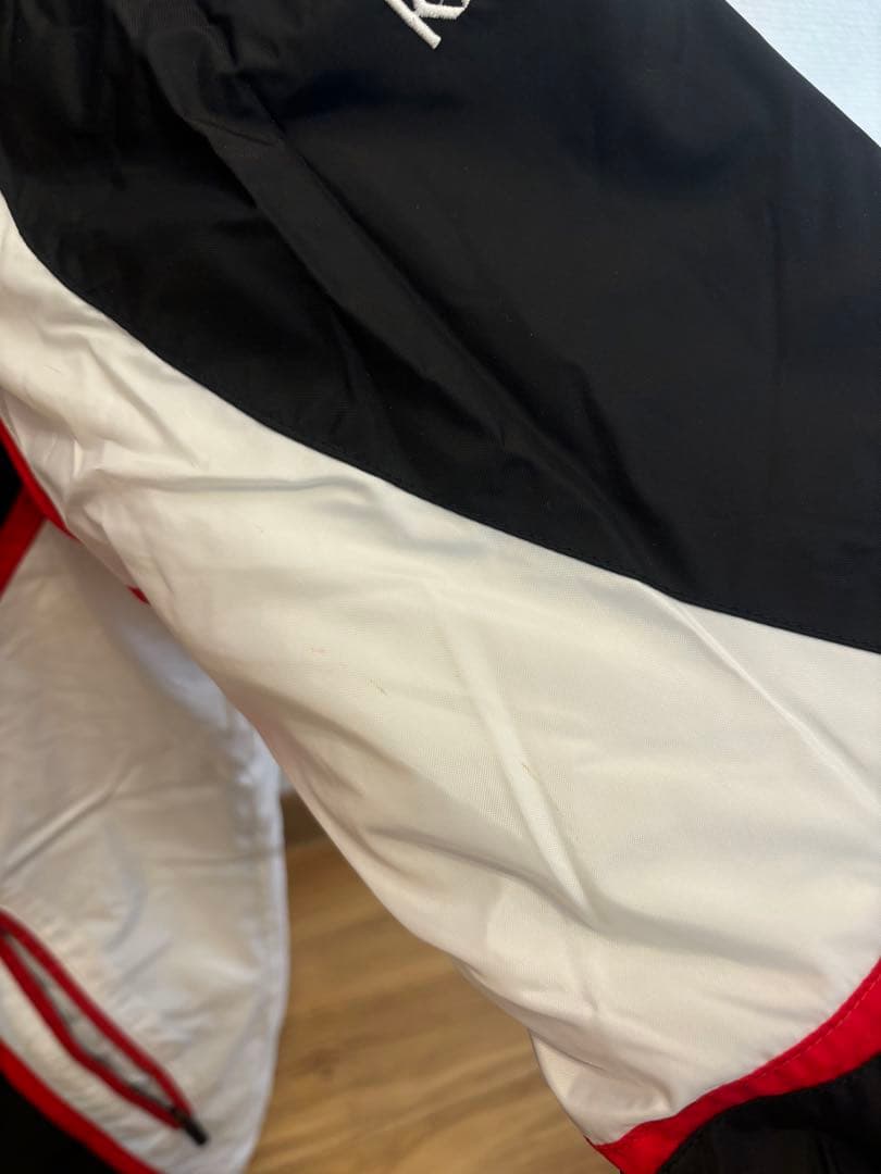 FERRARI PUMA チームジャケット 中綿 ブルゾン US XLサイズ