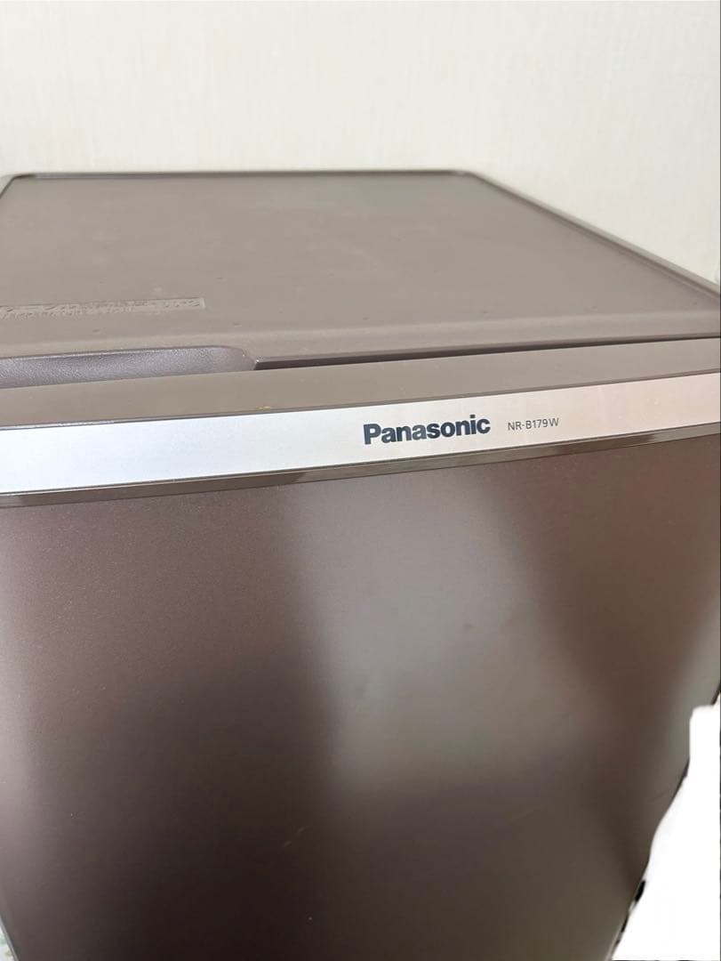 パナソニック ノンフロン冷凍冷蔵庫 NR-B179W-T