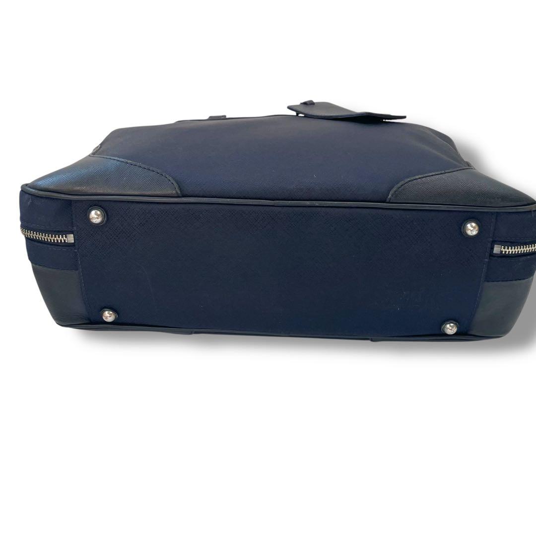 【レア】ペッレモルビダ　ビジネスバッグ　2way レザー　A4 ネイビー