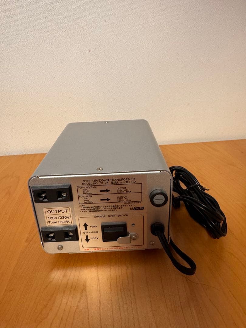 Kashimura TI-27 変圧器 220-240Vから100V