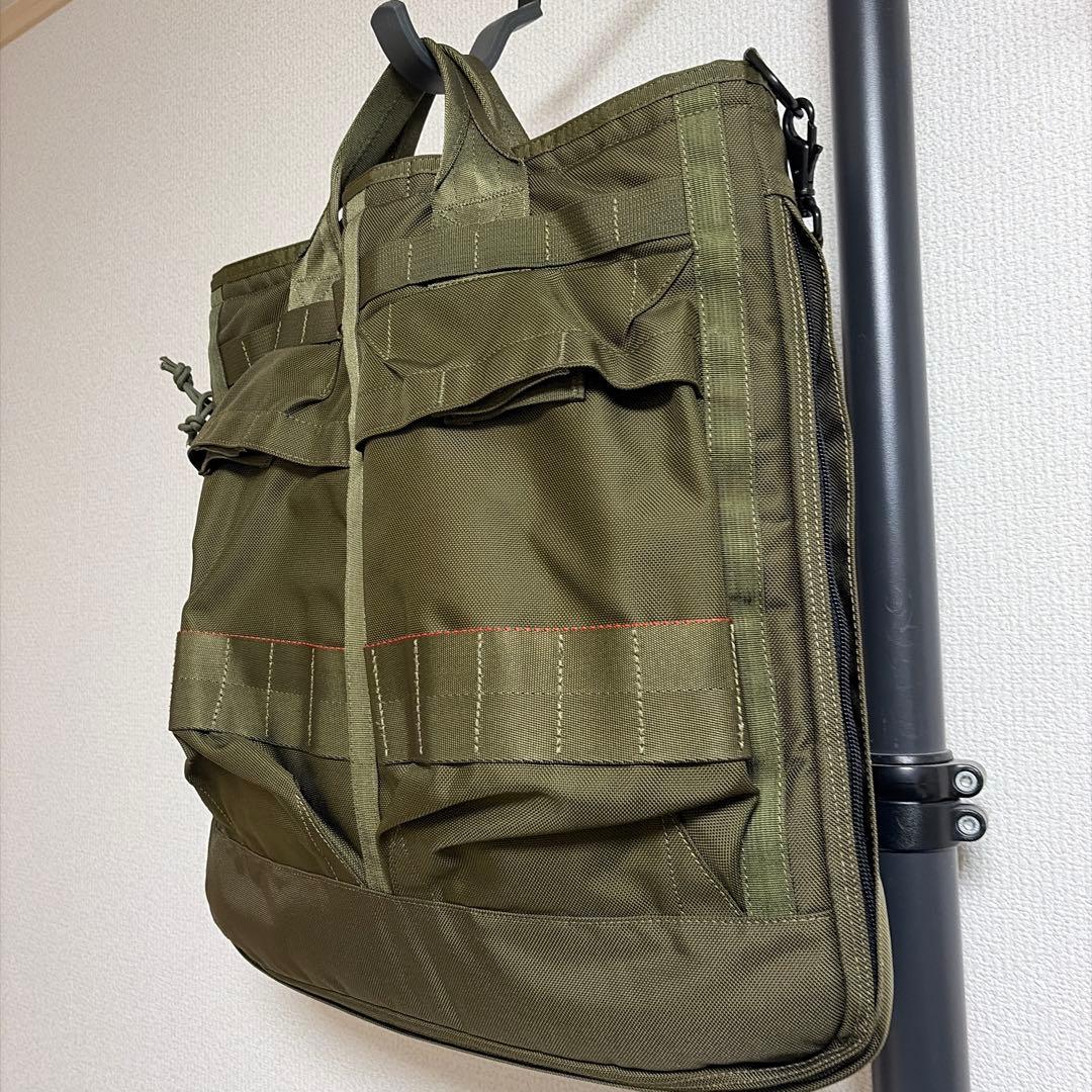 【極美品】ビームスプラス別注 BRIEFING COCKPIT BAG オリーブ