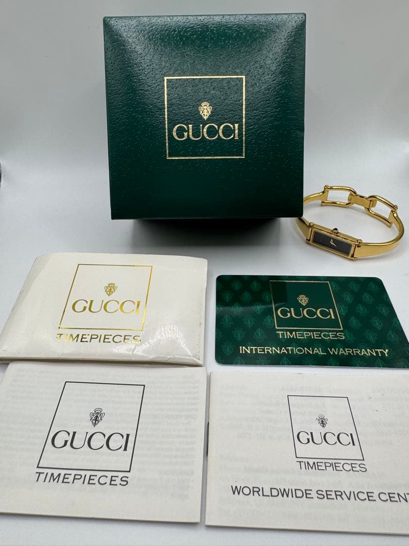 ブルドーザー様 電池交換済み【新同】GUCCIレディースゴールド/ブラック稼働品